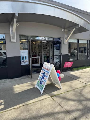 Downtown Mobile storefront - Serving Turlock for 11 years